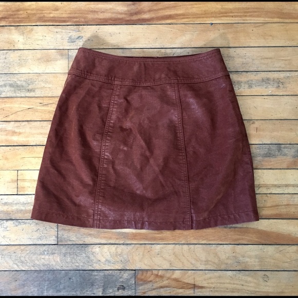Suede brick/orange skirt - Picture 2 of 2